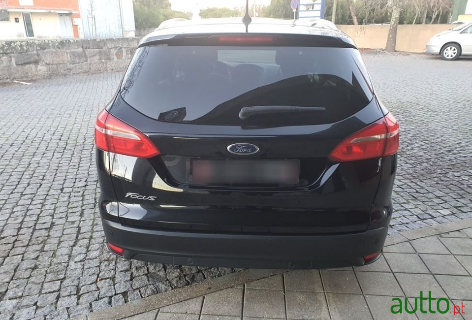 2017' Ford Focus Sw photo #6