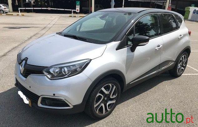 2015' Renault Captur photo #1