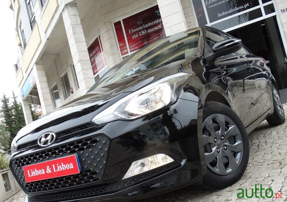 2017' Hyundai i20 photo #1