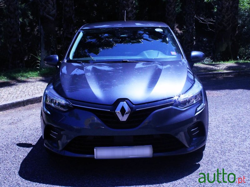 2020' Renault Clio photo #2