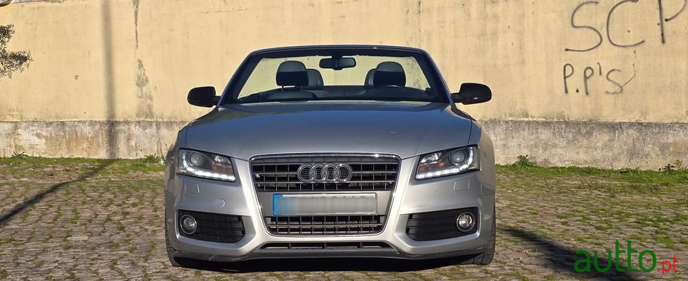 2011' Audi A5 2.0 Tfsi photo #3