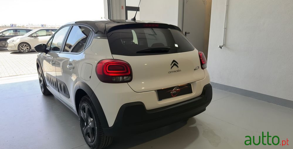2019' Citroen C3 photo #4
