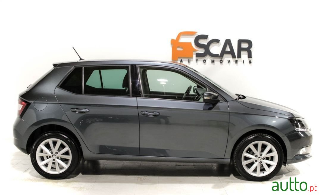 2018' Skoda Fabia photo #5