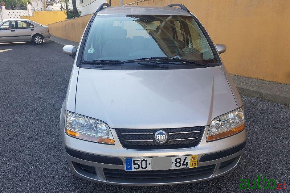 2005' Fiat Idea 1.2 16 V Dynamic photo #3