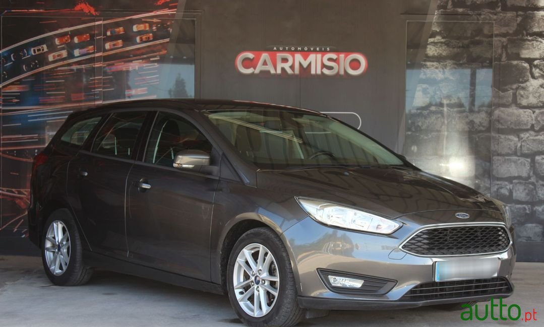 2016' Ford Focus Sw photo #1