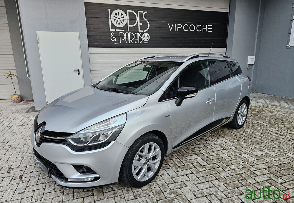 2018' Renault Clio Sport Tourer photo #3