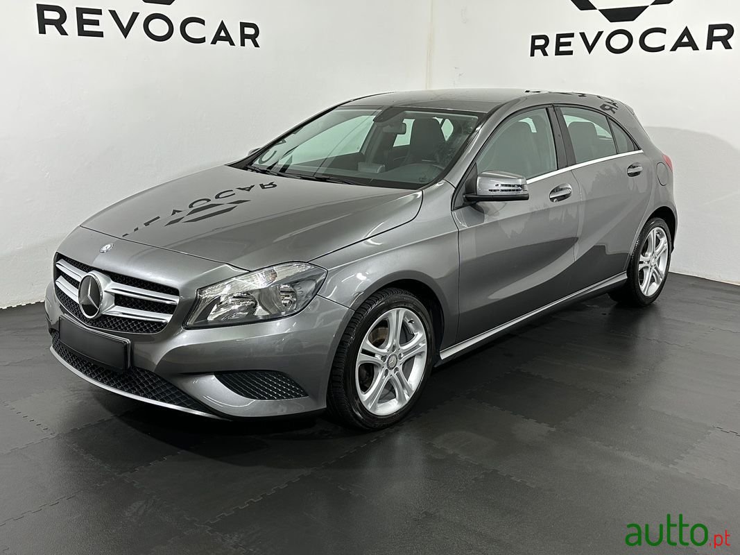 2012' Mercedes-Benz A-180 photo #2