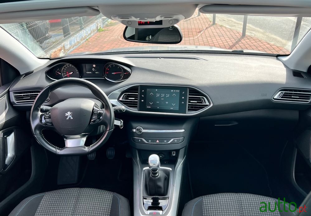 2019' Peugeot 308 Sw photo #5