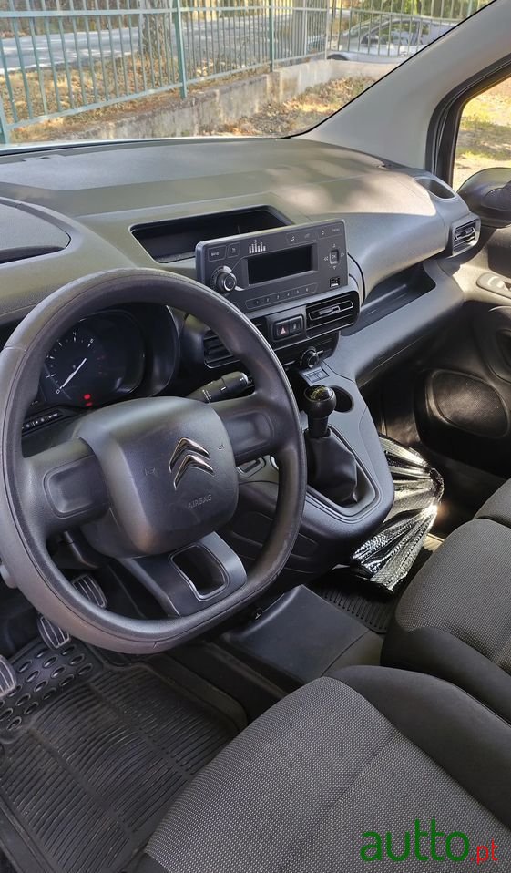 2019' Citroen Berlingo photo #5