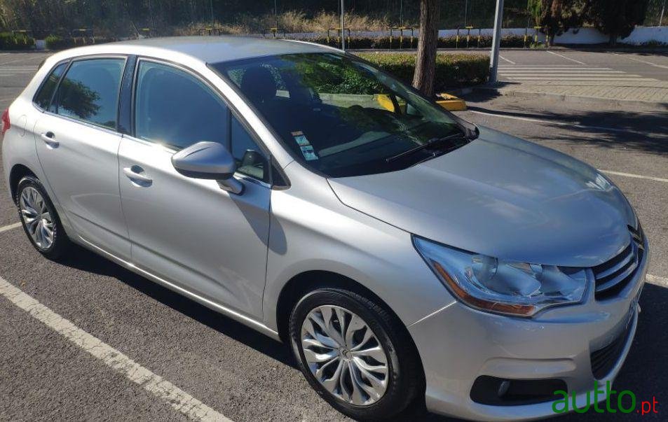 2013' Citroen C4 photo #4