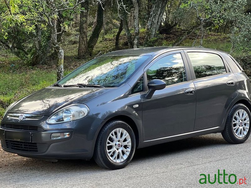 2011' Fiat Punto Evo 1.2 My Life photo #3