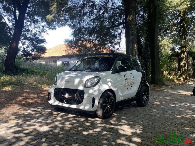 2021' Smart Fortwo Electric Drive Passion photo #3