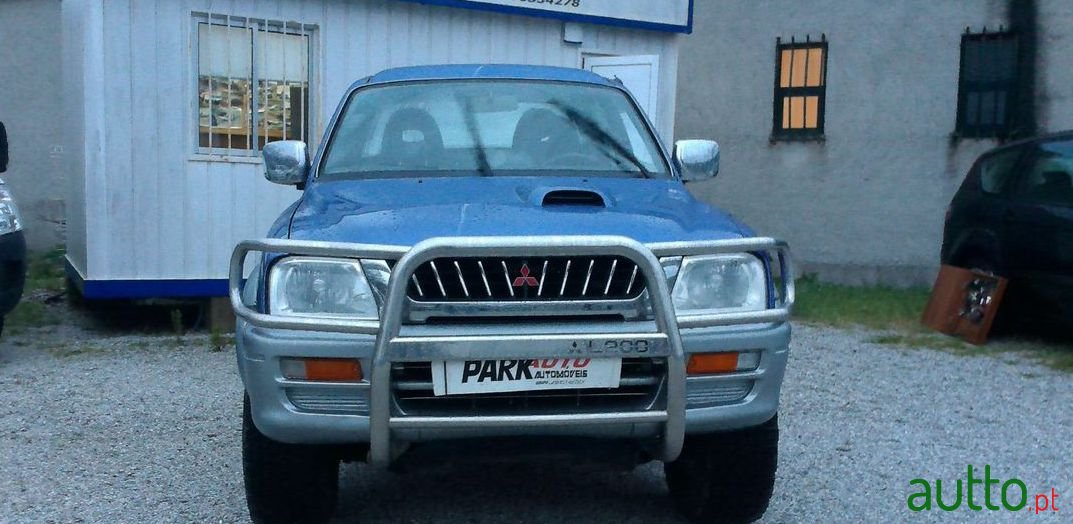 2000' Mitsubishi L200 Strakar photo #3