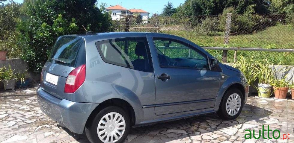 2008' Citroen C2 1.4 Hdi Sx photo #2