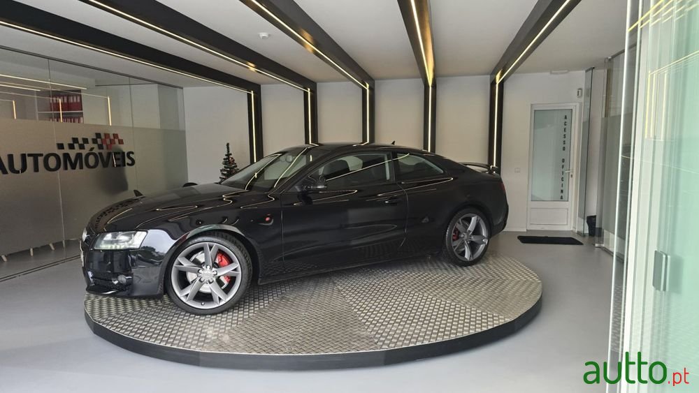 2008' Audi A5 S-Line photo #2