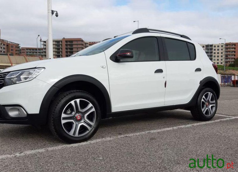 2019' Dacia Sandero photo #1