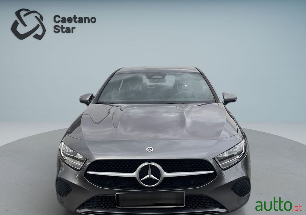 2024' Mercedes-Benz Classe A photo #2