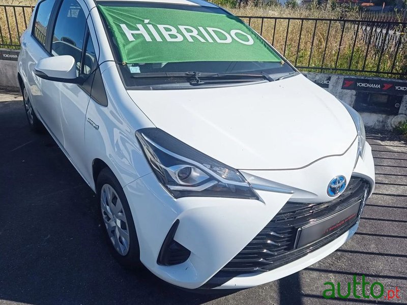 2019' Toyota Yaris photo #1