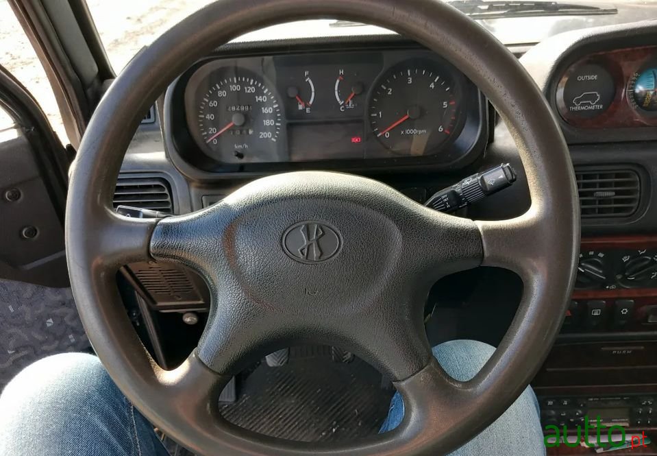 1999' Hyundai Galloper photo #5