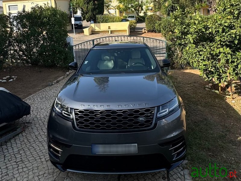 2018' Land Rover Range Rover Velar photo #4