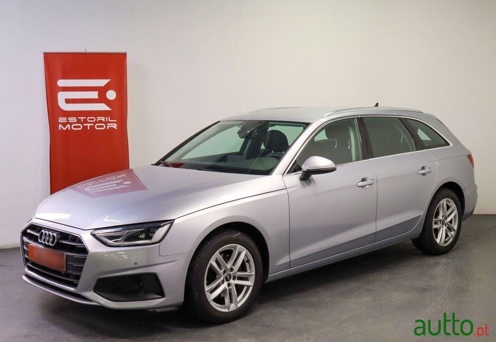 2021' Audi A4 Avant photo #1