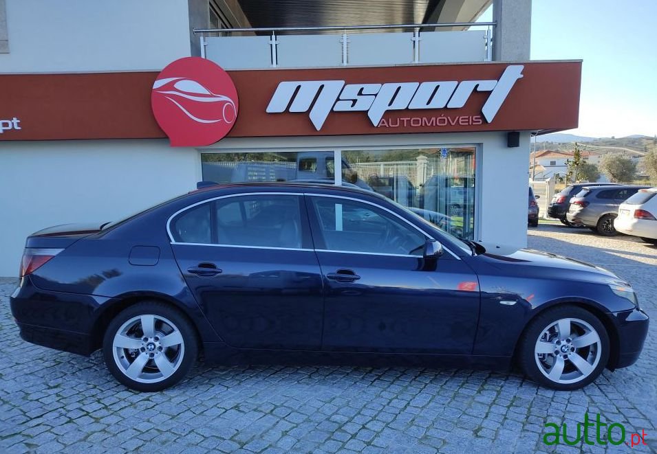 2003' BMW 530 photo #2