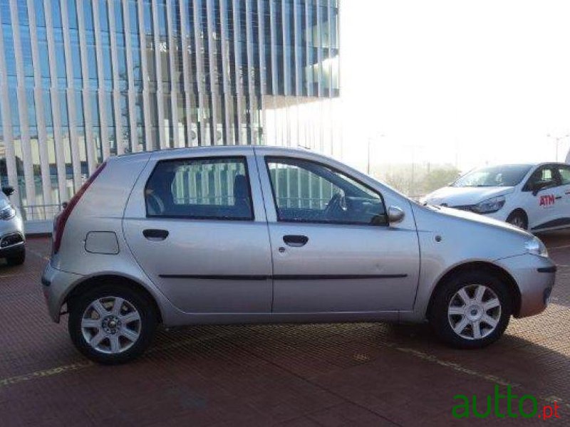 2005' Fiat Punto 70 Jtd Mu. Dynamic Dual. photo #1