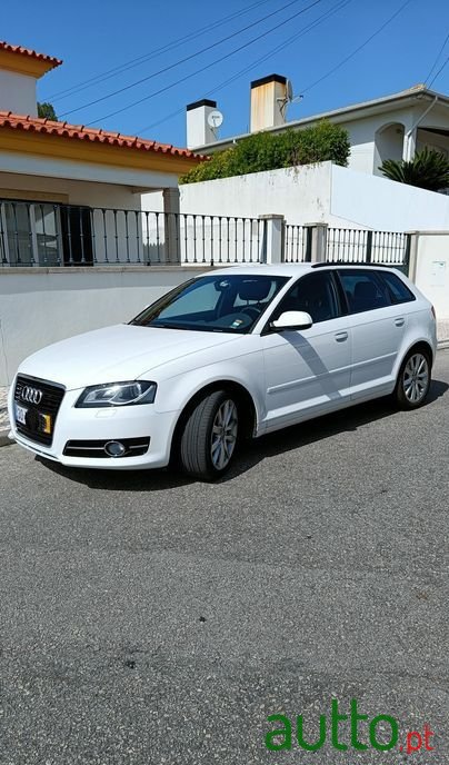 2012' Audi A3 Sportback photo #2
