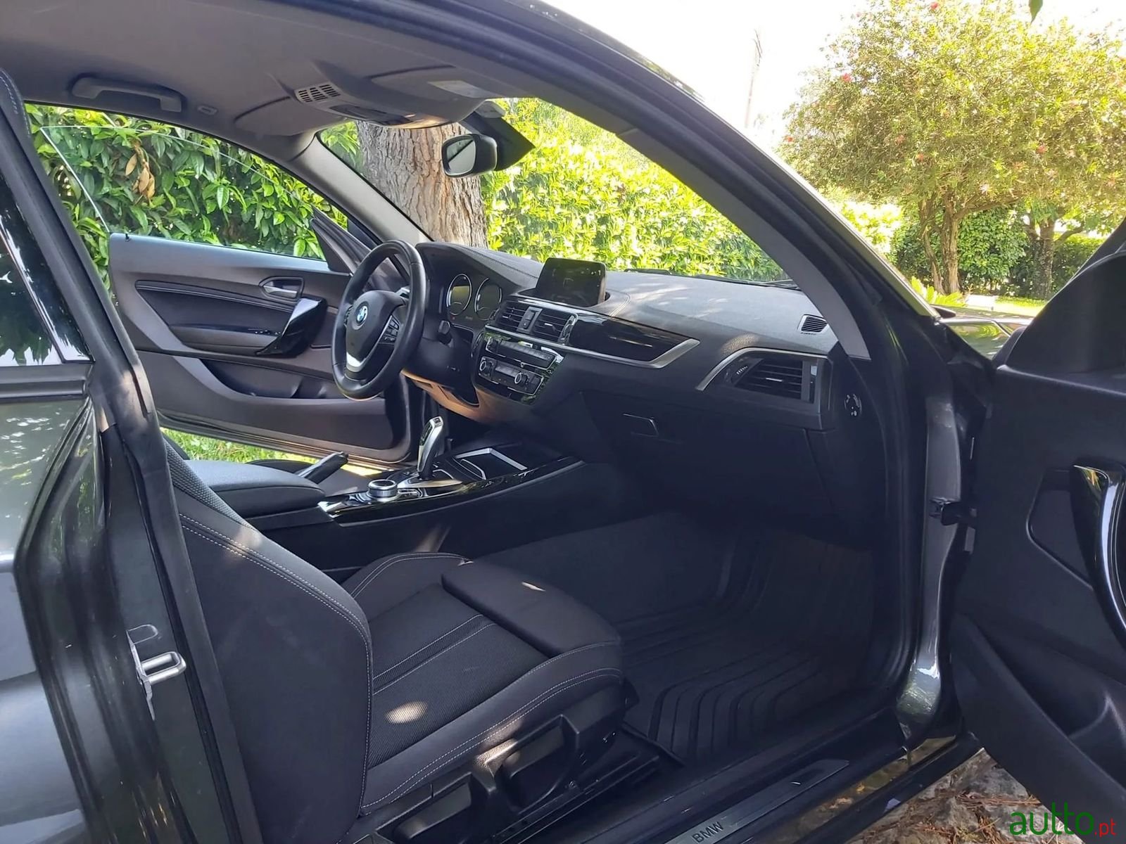 2019' BMW 116 photo #6