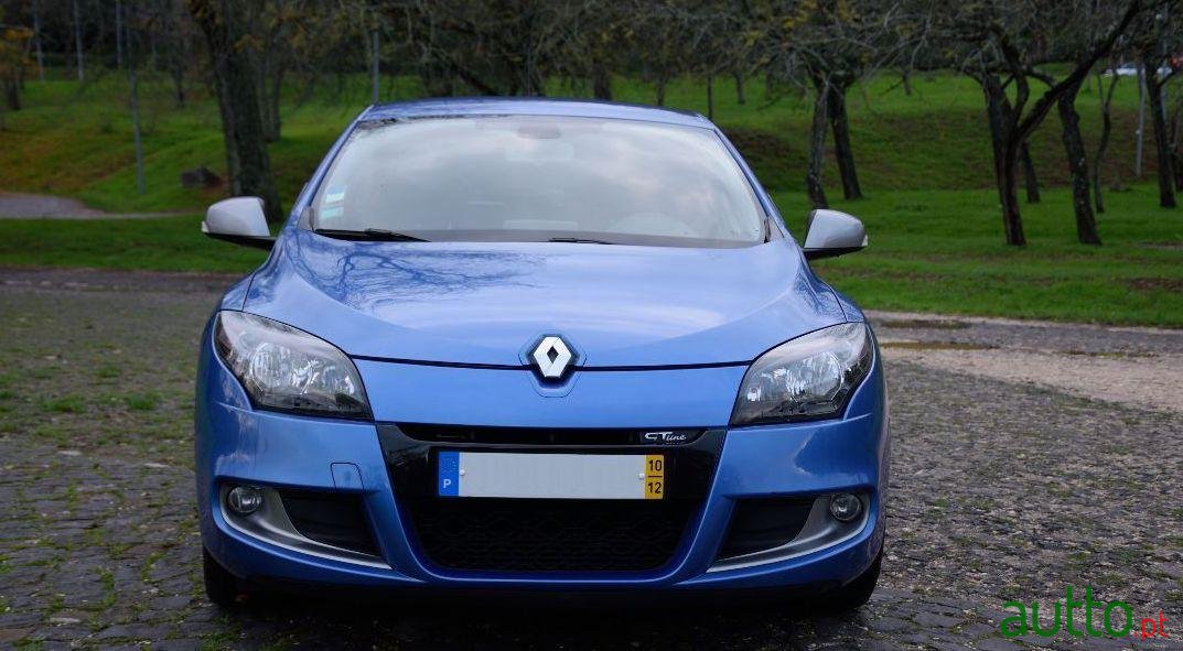2010' Renault Megane Gt Line 1.5 Dci 5P photo #2