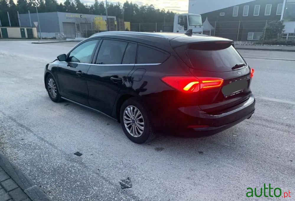 2018' Ford Focus Sw photo #2