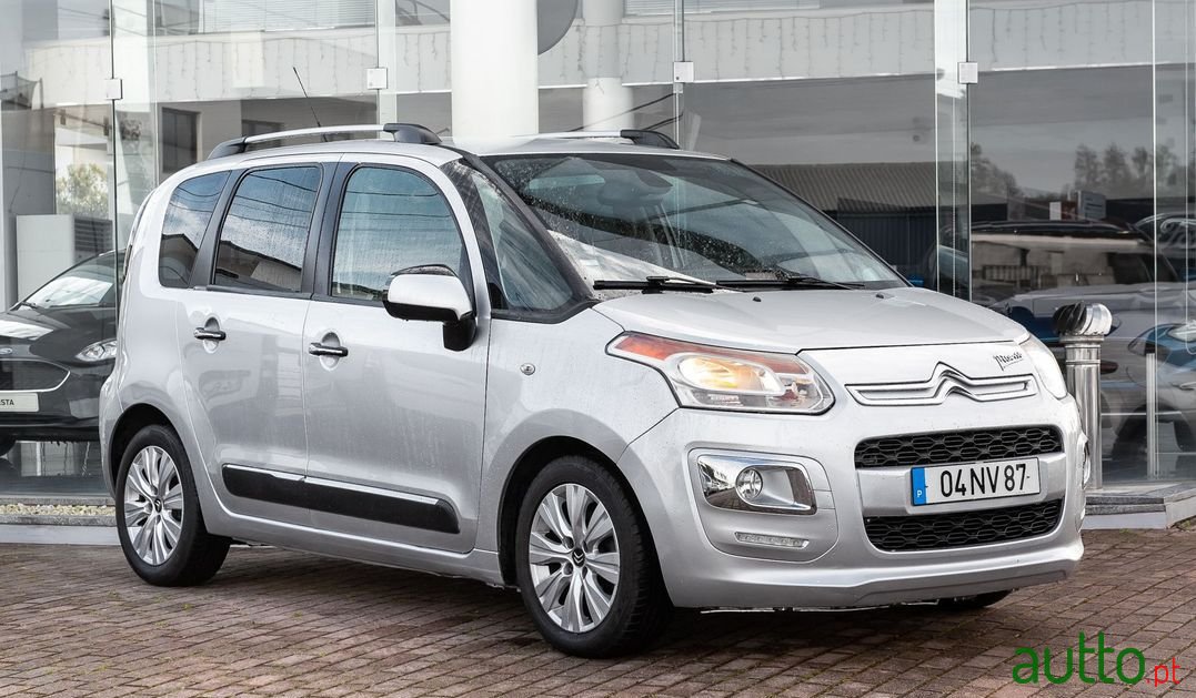 2013' Citroen C3 Picasso photo #1