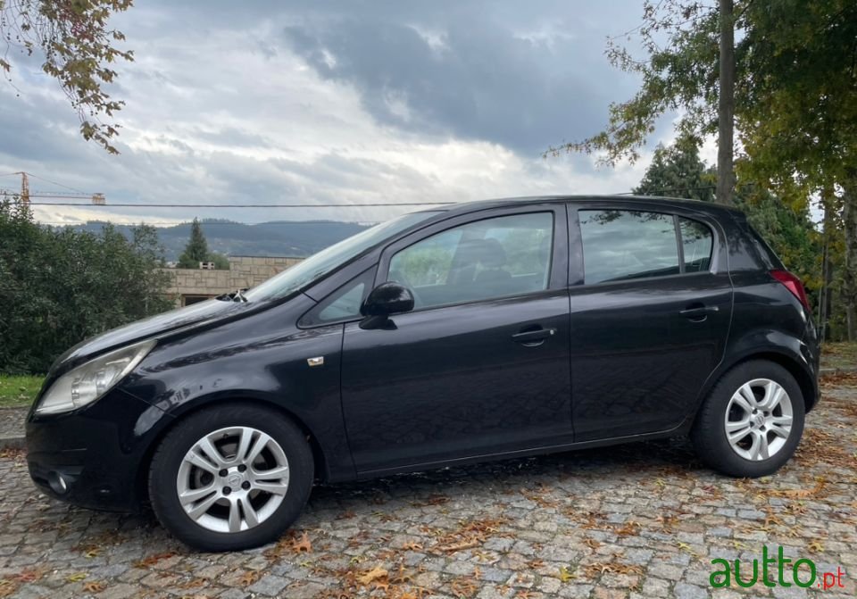 2010' Opel Corsa photo #2