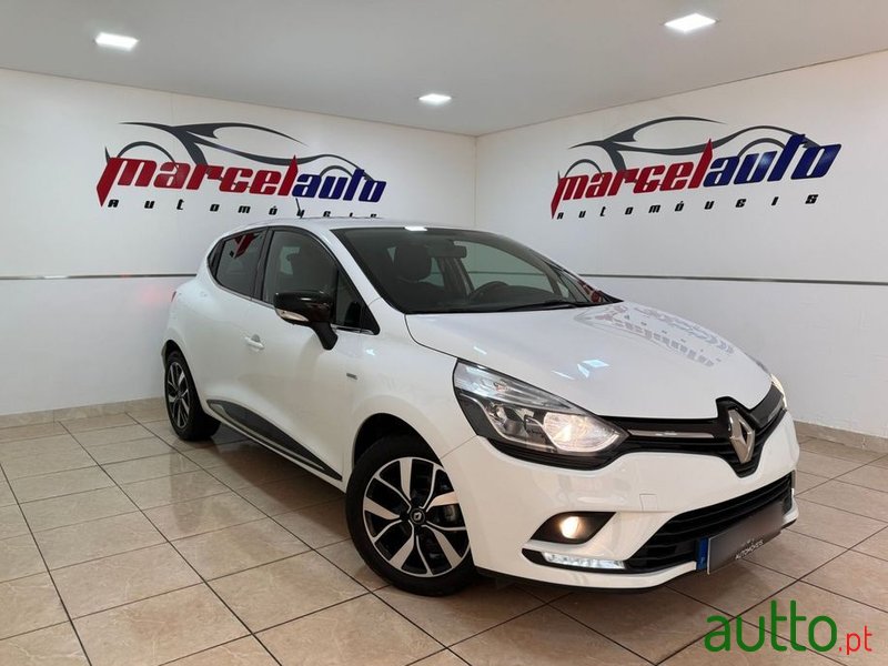2019' Renault Clio 0.9 Tce Limited photo #3