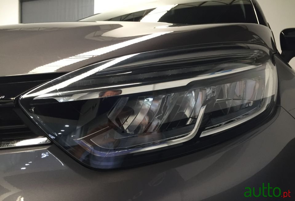 2019' Renault Captur 1.5 Dci Exclusive photo #4