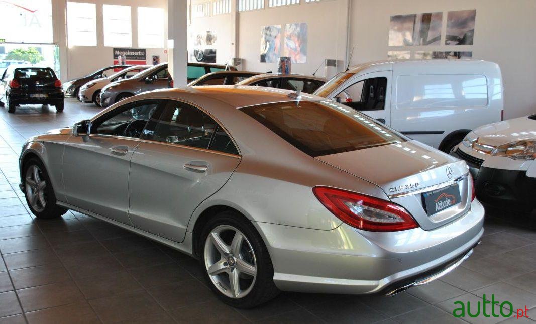2012' Mercedes-Benz Cls-350 photo #2
