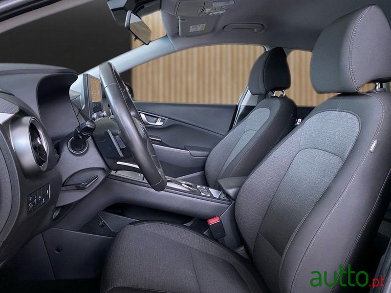 2022' Hyundai Kauai Ev 64 Kwh Premium photo #5
