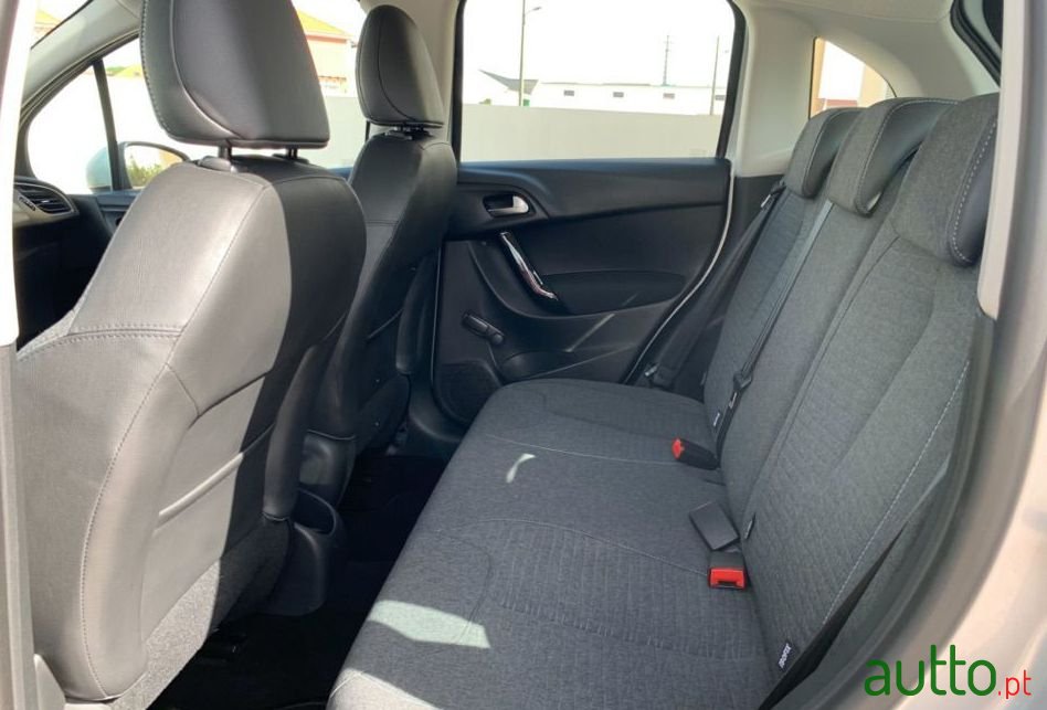 2016' Citroen C3 photo #1