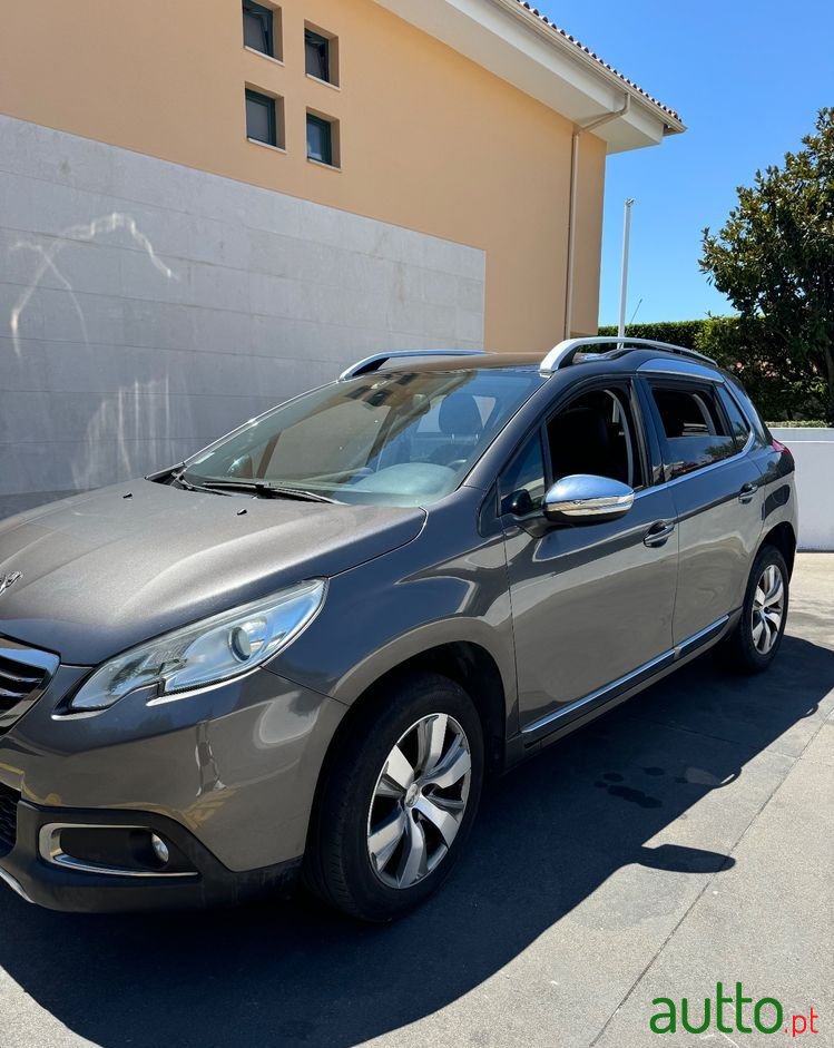 2016' Peugeot 2008 photo #4