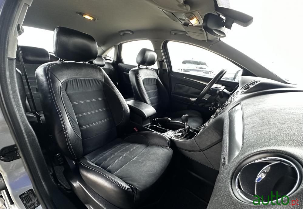 2007' Ford Mondeo photo #3