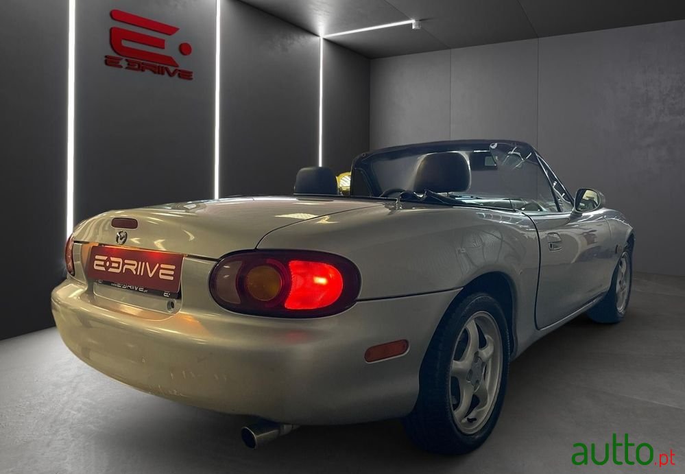 1999' Mazda MX-5 1.6 16V photo #4