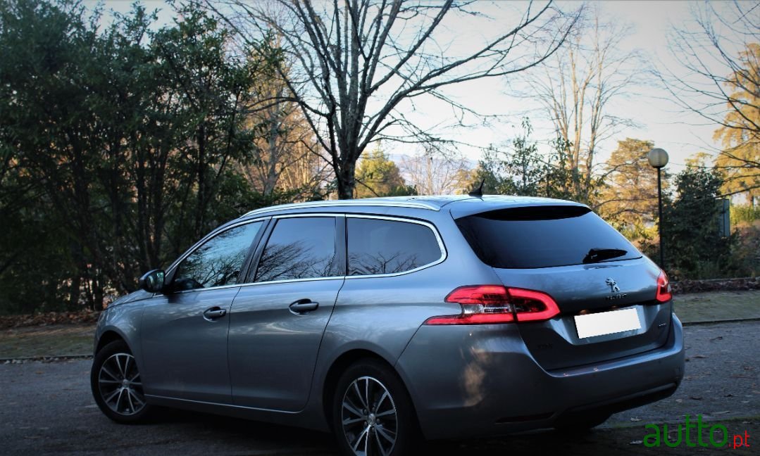 2016' Peugeot 308 Sw photo #3
