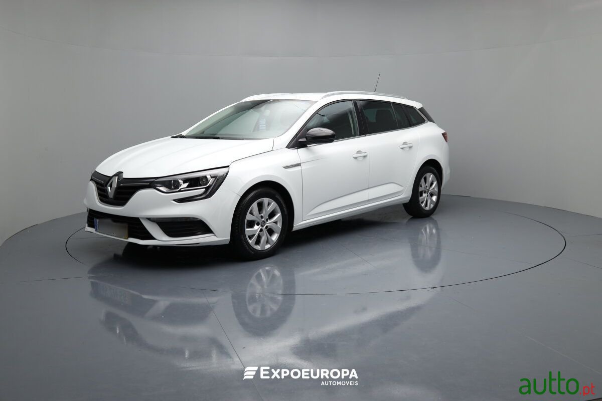 2019' Renault Megane Sport Tourer photo #1