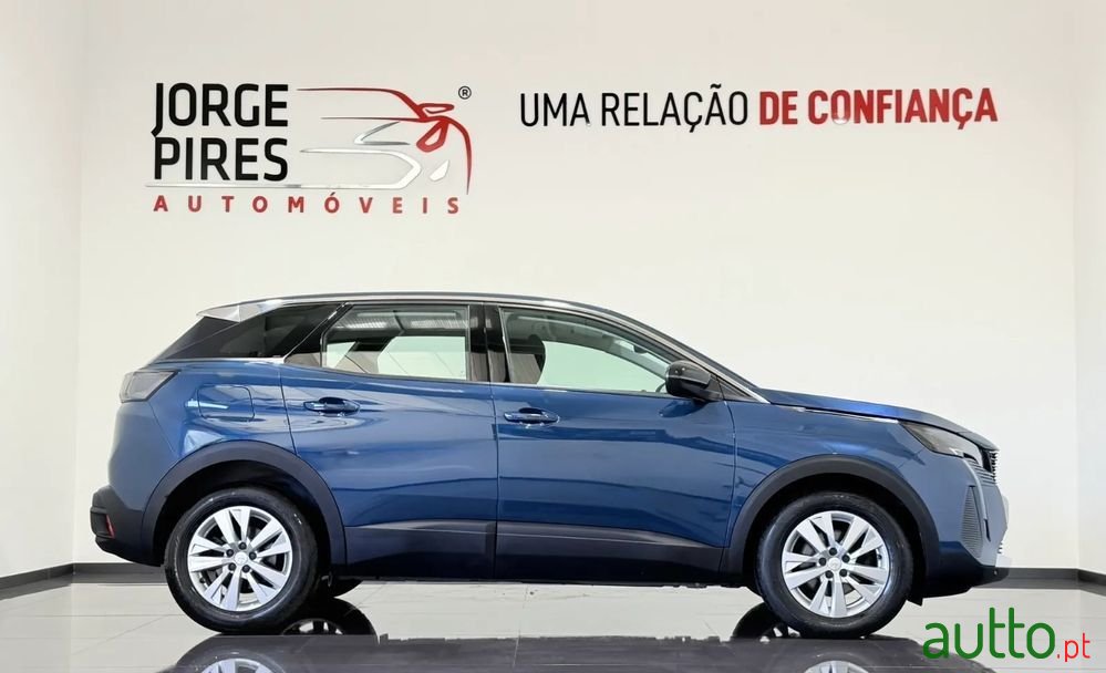 2021' Peugeot 3008 1.5 Bluehdi Active photo #3