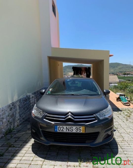 2013' Citroen C4 photo #5