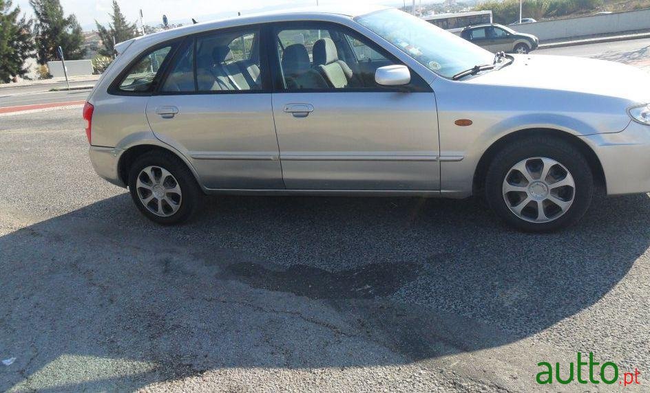 2001' Mazda 323 F 1.3 Glx Ac photo #1