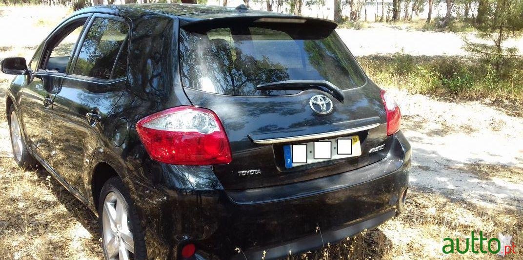 2010' Toyota Auris Exclusive photo #1