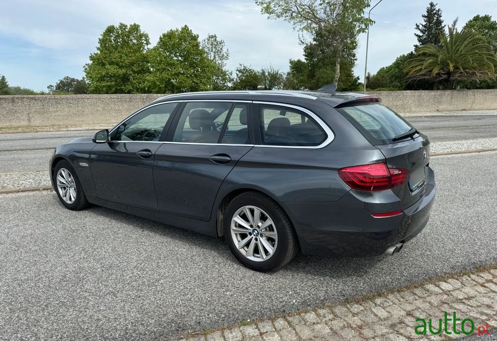 2016' BMW 520 D Auto photo #2