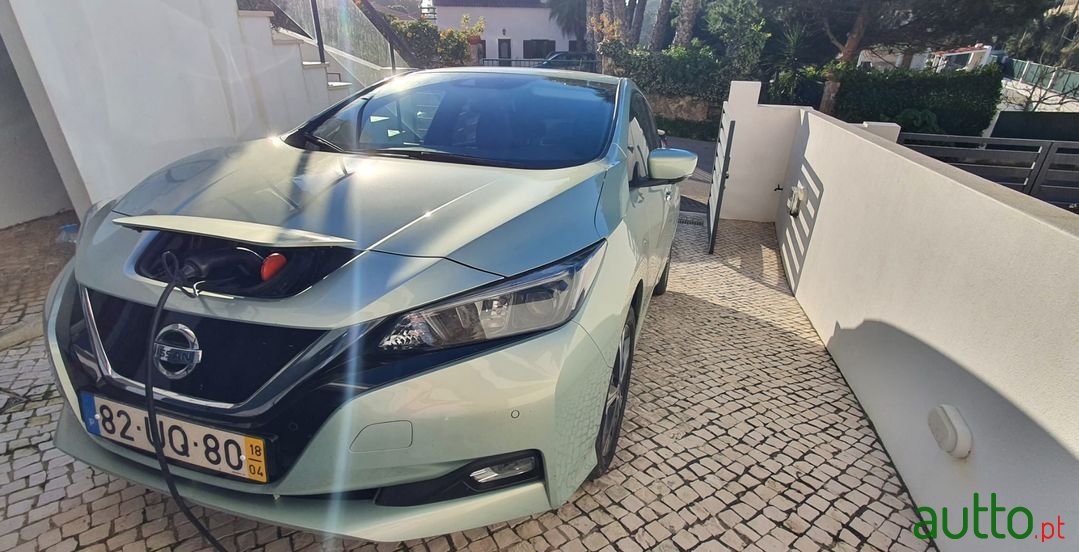 2018' Nissan Leaf photo #2