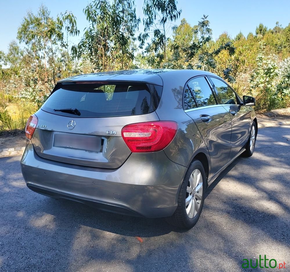 2014' Mercedes-Benz A 180 photo #6